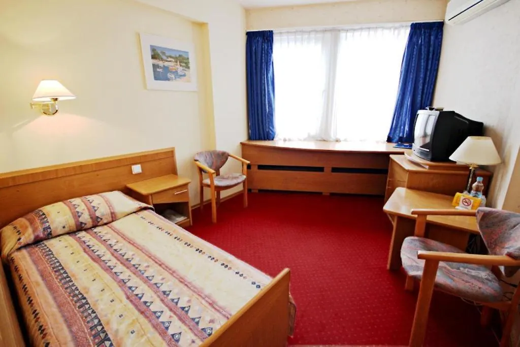 Adria Hotel Kiev